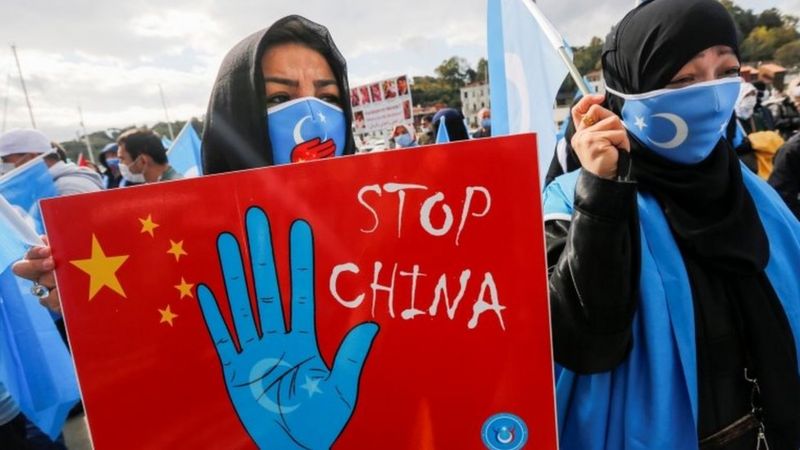 Cúpula da Democracia e boicote à Olimpíada aprofundam crise entre EUA e China