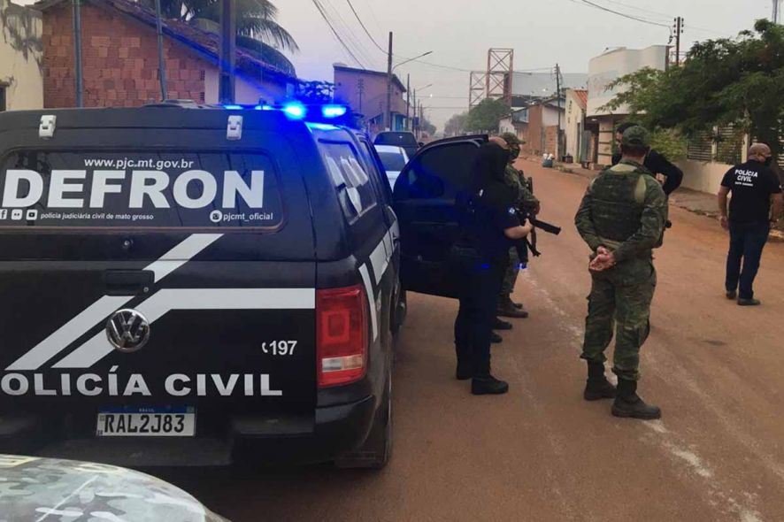 Policiais civis da Defron participam de curso de tiro em Cáceres