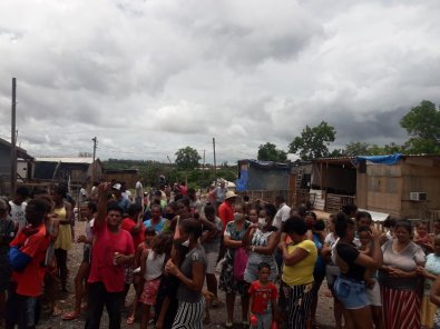 MT: REINTEGRAÇÃO DE POSSE:     Liminar pode deixar na rua 159 famílias que ocupam área em Cuiabá
