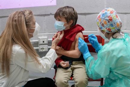 Ministério diz que vacinação de crianças deve começar em janeiro