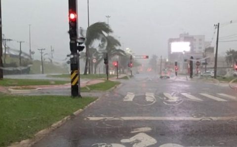 MT:  VEJA OS MUNICÍPIOS:  Instituto emite alerta para chuvas intensas em todo o Estado
