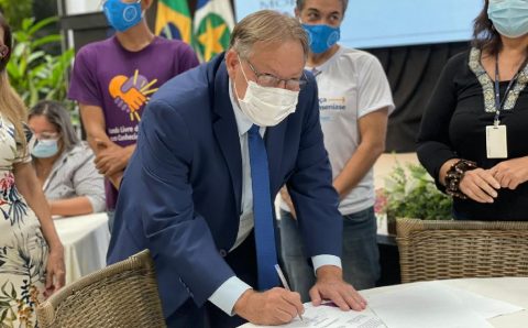 Mato Grosso firma compromisso de adesão à campanha de conscientização da hanseníase