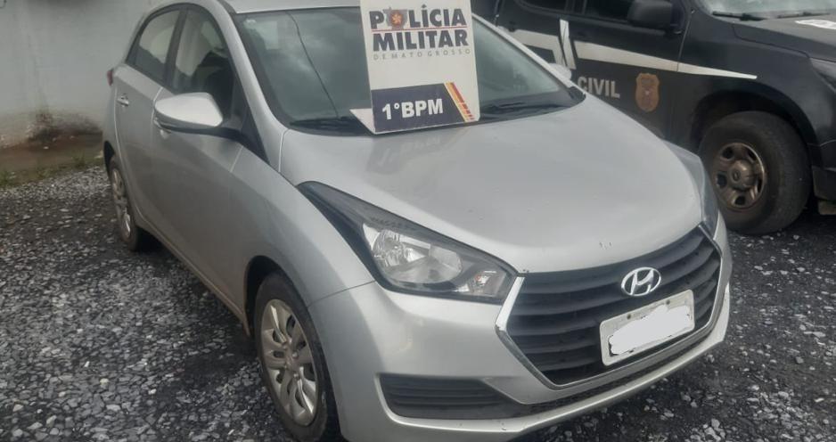 Polícia Militar recupera veículo roubado em Cuiabá