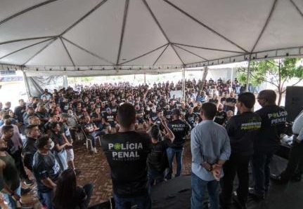 MT:  MULTA DE R$ 100 MIL:  Justiça cita ‘ilegalidade’ e suspende greve de policiais penais em MT