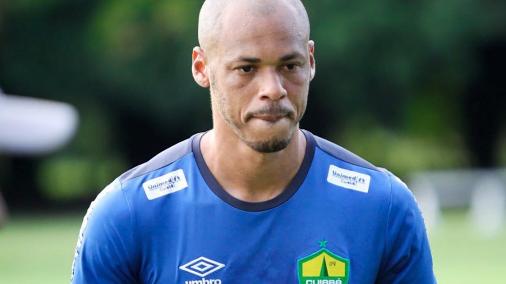Cuiabá publica no BID rescisão com zagueiro ídolo da torcida