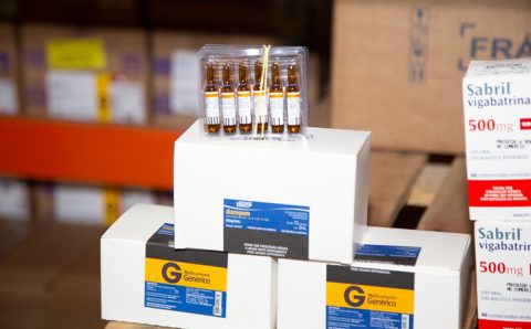 MT:  MEDICAMENTOS VENCIDOS:   400 mil comprimidos de paracetamol foram descartados em Cuiabá
