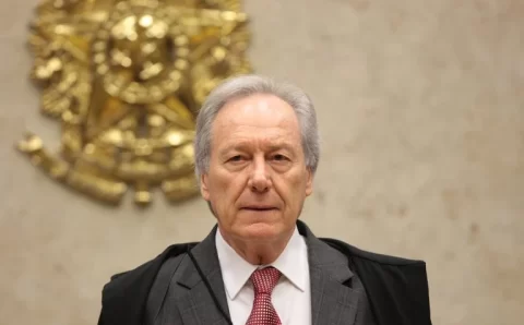 STF dá cinco dias para governo explicar prescrição para vacinação de crianças