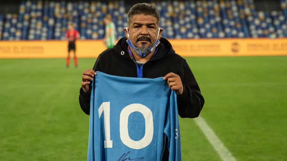 Morreu o irmão de Diego Armando Maradona