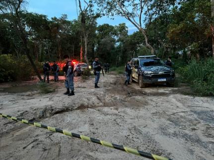 NO SANTA ROSA:   Trio invade casa, foge e dois acabam mortos pela PM