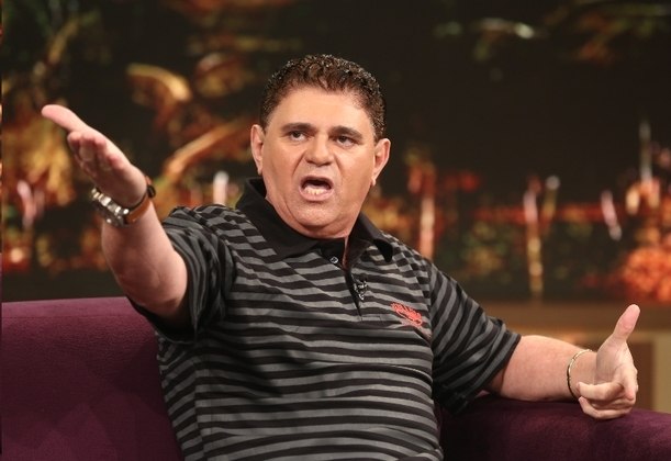 Batoré, ator e humorista que fez fama em A Praça É Nossa, morre em SP