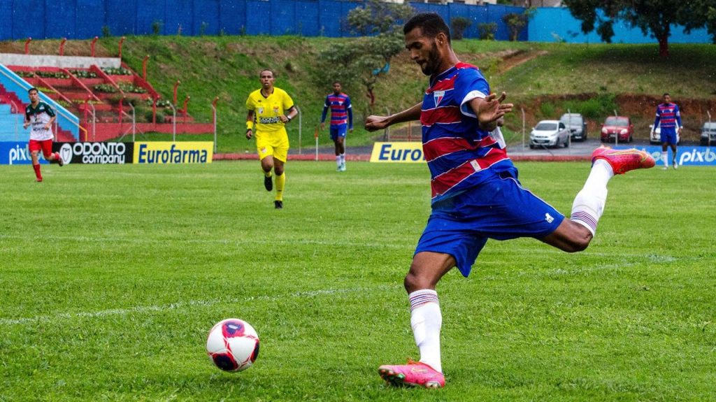 Jogos de hoje: confira partidas de futebol desta segunda (10/01)