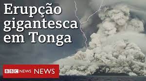 As impressionantes imagens da erupção de vulcão em Tonga