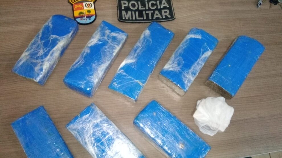 Polícia prende jovem com nove tabletes de maconha e pasta base de cocaína no Nortão