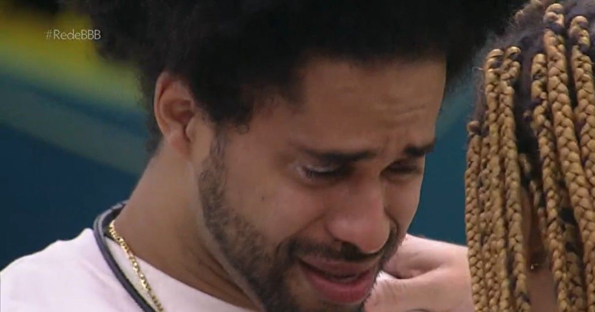 ‘BBB 22’: Luciano é o primeiro eliminado do reality show