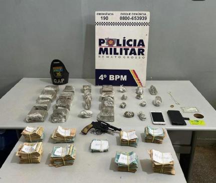 BAIRRO DE VG:   PM prende dois homens em flagrante e apreende R$ 80 mil em dinheiro