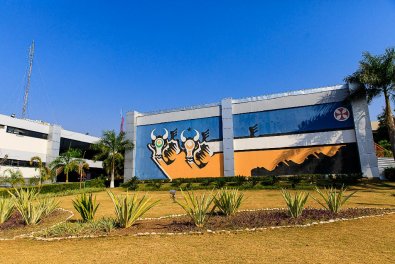 MT: ADMINISTRAÇÃO INDIRETA:  Servidores acionam Justiça para “alterar” regra de aposentadorias de MT