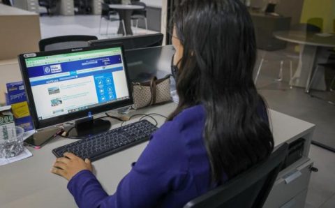 MT:  EDUCAÇÃO:  Governo destina 40% das vagas de estágio em órgãos estaduais para estudantes inscritos em programas sociais
