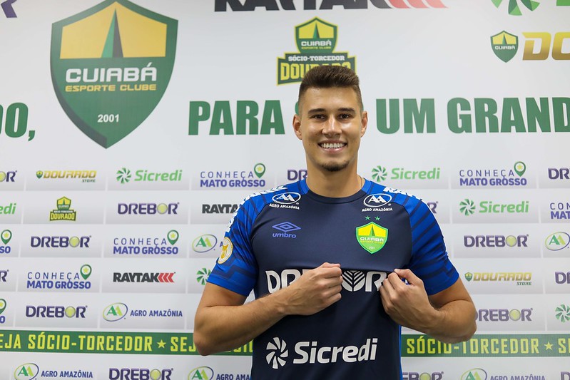 Cuiabá contrata goleiro com passagem pela seleção brasileira sub-20