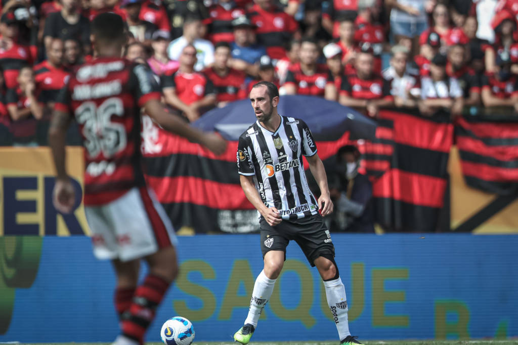 Após vencer Supercopa, Nacho vira a chave e cita Libertadores como principal meta do Atlético-MG