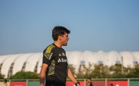 Elenco do Inter se reapresenta após derrota e faz primeiro treino para o Gre-Nal