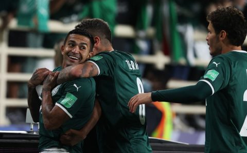 Palmeiras treina em Abu Dabi horas depois da estreia no Mundial de Clubes