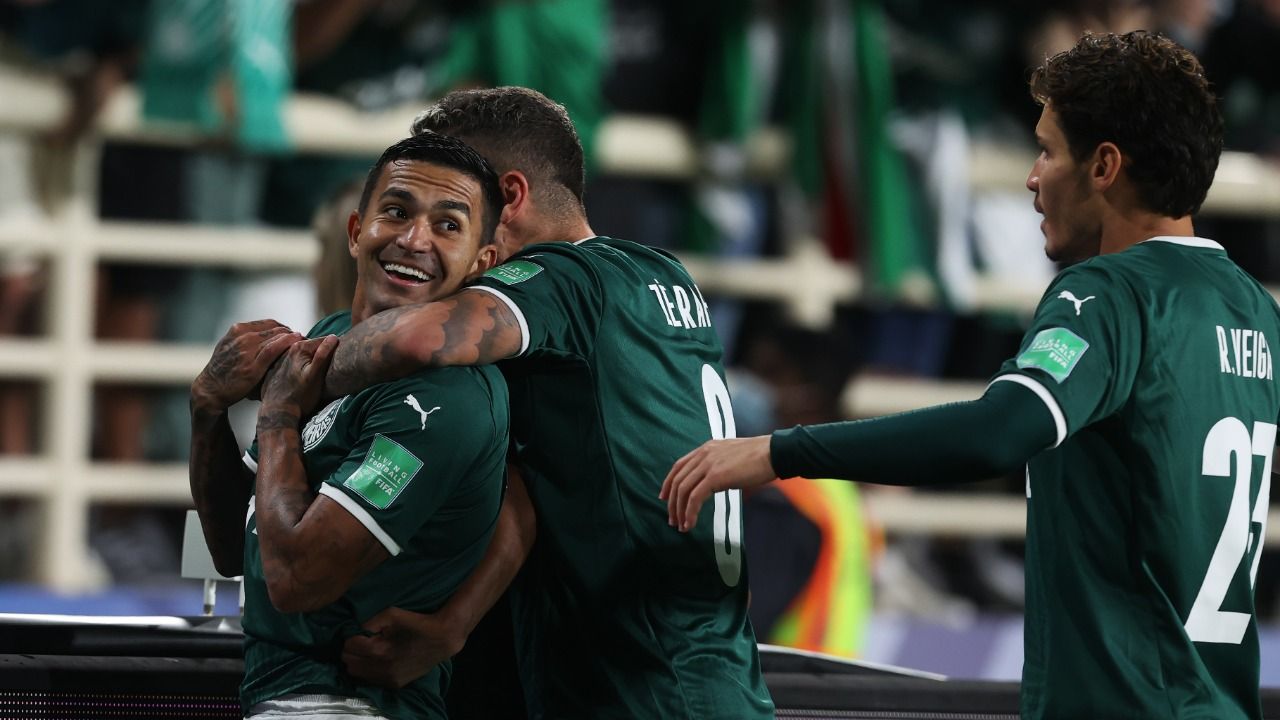 Palmeiras treina em Abu Dabi horas depois da estreia no Mundial de Clubes