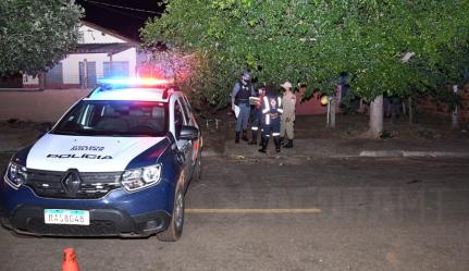TIROS DE CALIBRE 380:  Jovens de 16 e 21 anos são assassinados pela janela de casa