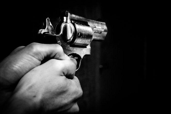 Sinop: homem tenta efetuar 3 disparos na cabeça da ex-esposa e arma falha