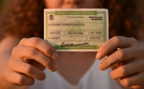 Assembleia firma parceria com TRE para regularização de títulos de eleitor