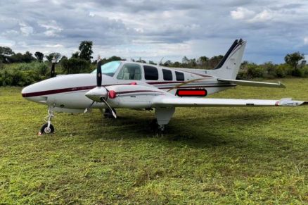 Polícia apreende em MT avião usado para transportar drogas
