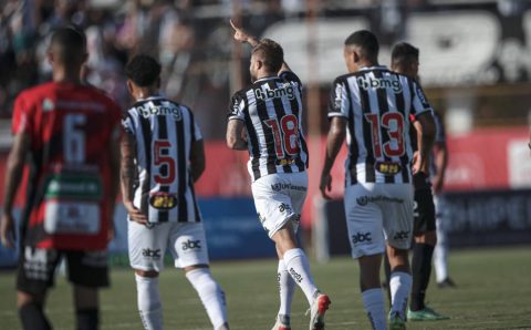 Com facilidade, Atlético-MG vence CRB e se classifica às quartas de final da Copa do Brasil