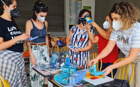 Projeto apoiado pelo MCTI produz materiais para professores “levarem a Antártida” para sala de aula
