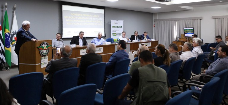 Governo Federal lança edital de R$ 80 milhões para startups brasileiras que atuam com inovação em IA