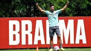 Martinelli destaca foco em melhora nos treinos do Fluminense