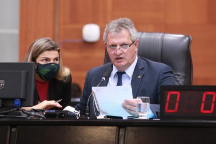 MT:  PARTIDO DO GOVERNADOR:   União Brasil não existe em MT, nem CNPJ tem, alerta Dilmar