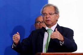 Brasil se recupera mesmo com turbulência internacional, diz ministro