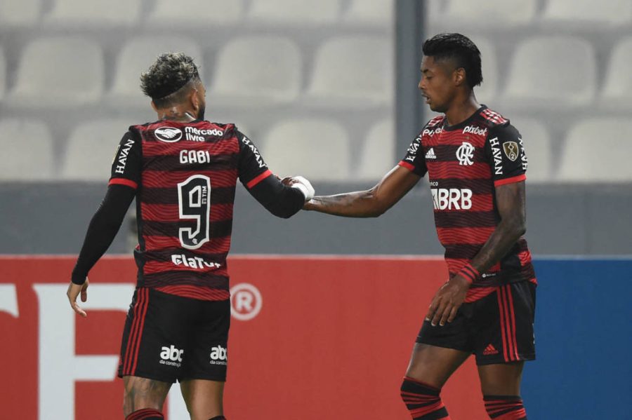 Flamengo recebe o Talleres para manter invencibilidade na fase de grupos da Libertadores