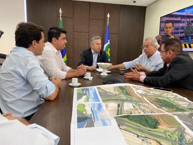 MT:  ANTES DO BRT:   Mauro e Kalil discutem melhorias no transporte intermunicipal