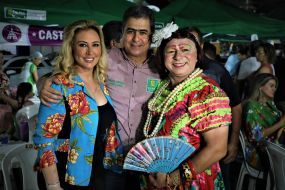 Prefeito e primeira-dama prestigiam mais um dia do ‘Refestela Cuiabá’