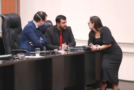 MT: ‘MALDADE COM SERVIDORES’:  Deputados rechaçam veto do governo e articulam derrubada