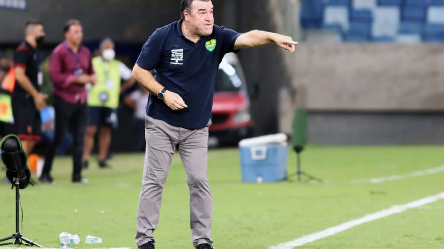 Após vitória da Sul-americana, Pintado elogia postura do Cuiabá: “Soubemos sofrer”