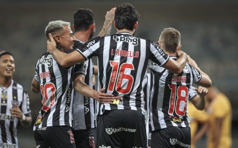 Emocionado, Everson desabafa após empate do Atlético-MG: “Ninguém sabe o sacrifício”