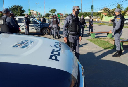 Quatro pessoas são presas e cinco armas de fogo apreendidas em MT