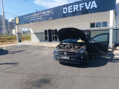 Veículo clonado é encontrado a venda em garagem de carros em Cuiabá