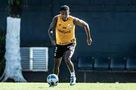 Maicon comemora bom início do Santos no Brasileirão, mas ressalta: “Tem que pensar jogo a jogo”