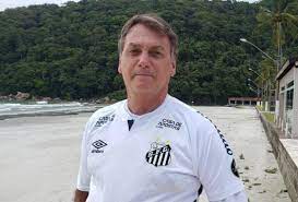 Bolsonaro erra torneio e rival, mas promete ir à Vila ver jogo do Santos no domingo