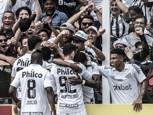 Santos volta a conquistar duas vitórias seguidas depois de quase seis meses