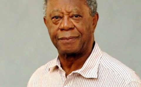 Urgente! Milton Gonçalves morre aos 88 anos em consequências de AVC. Recorde carreira do ator