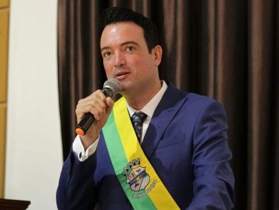 MT:  PÃO E CIRCO:  Com caos na Saúde, cidade de MT gasta R$ 500 mil com shows nacionais