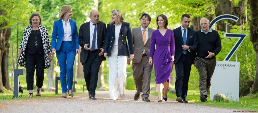 UE anuncia mais 500 milhões de euros em ajuda militar a Kiev